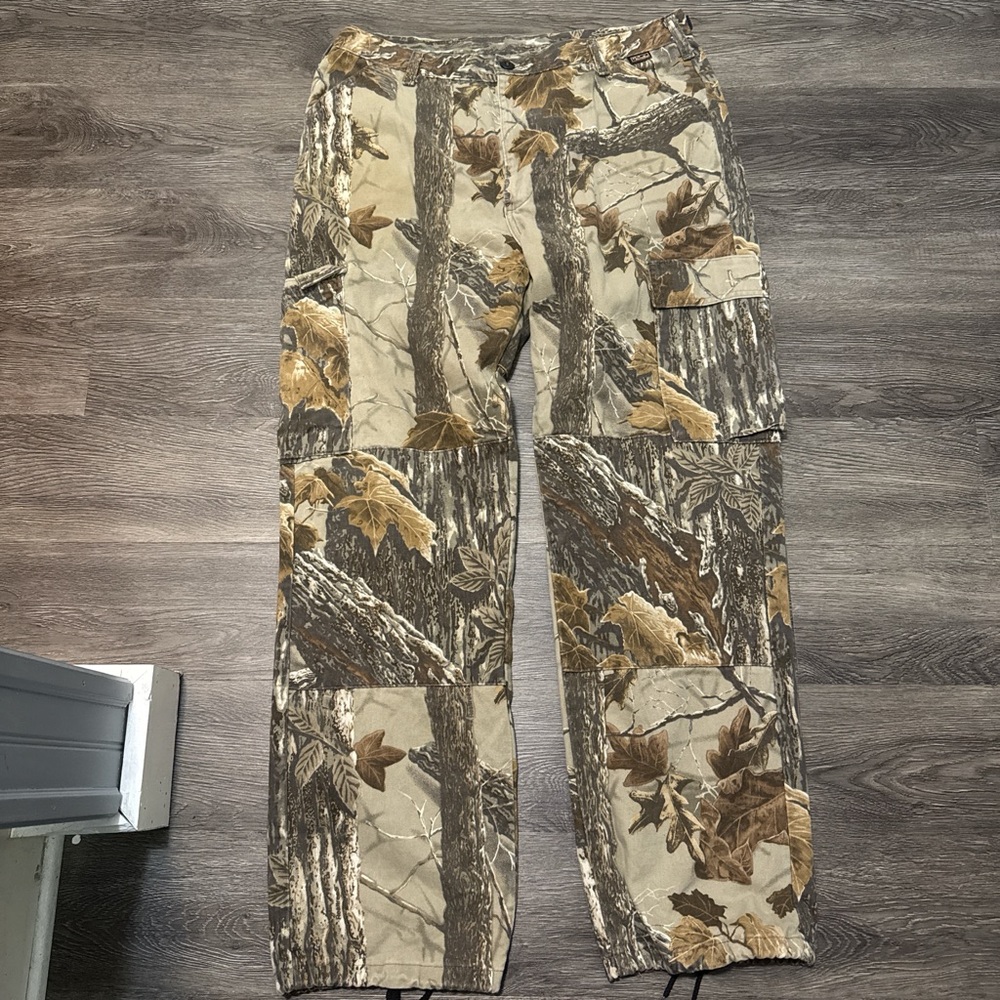 Realtree Camouflage Cargo Pants - Brown and Tan